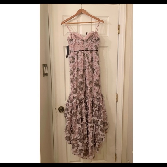 Gorgeous Aidan Maddox gown.  Size 0.  BNWT - Picture 3 of 9